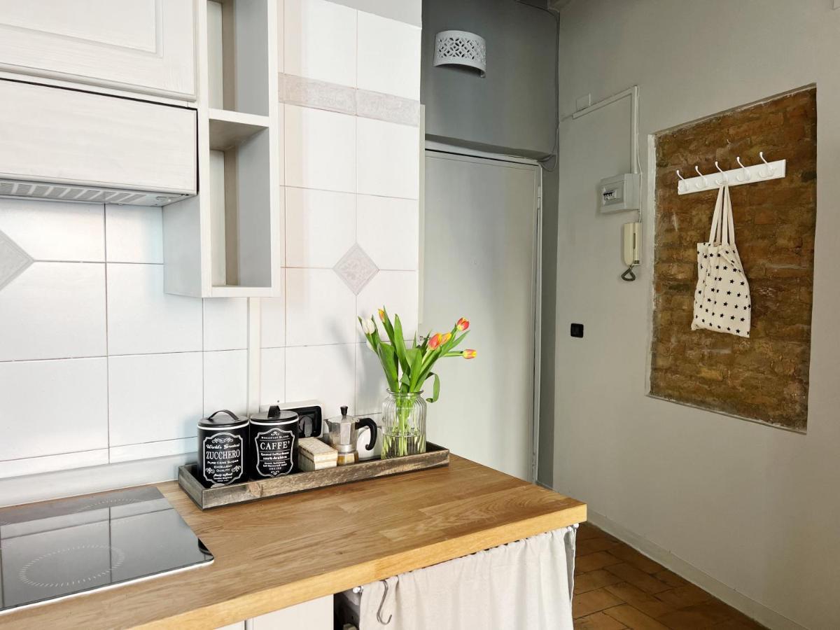 Lovely Nest In Parma Centro 외부 사진